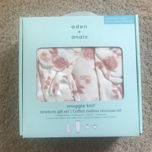 Aiden + Anais Snuggle Knit Newborn Gift Set - Picture 1 of 3